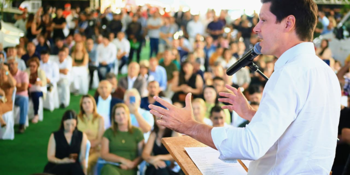 Daniel Vilela entrega veículos do Goiás do Crescimento a 56 municípios goianos